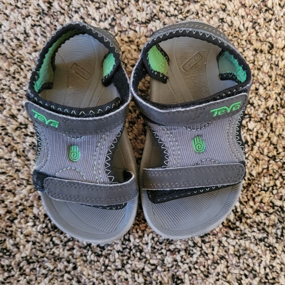 Stride Rite, Baby Bear Paws, Teva Sandals - Picture 9 of 15
